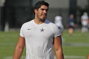 Isaac Alarcón firma contrato con los San Francisco 49ers y permanecerá en la NFL