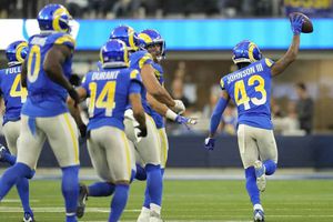 Rams vencen a los Commanders y se acercan a los puestos de postemporada