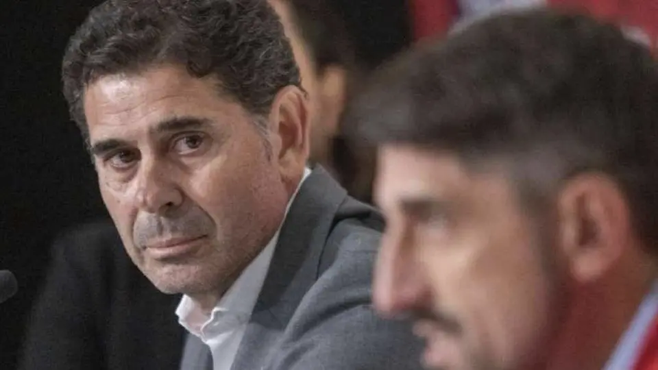 Fernando Hierro niega rompimiento con Paunovic y explica llegada de Gago