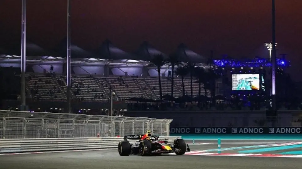 GP de Abu Dhabi: 'Checo' Pérez, citado a declarar ante comisarios por comentarios en la radio