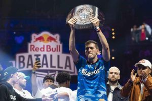 Chuty se corona en Red Bull Batalla 2023 y reconoce el legado de Aczino