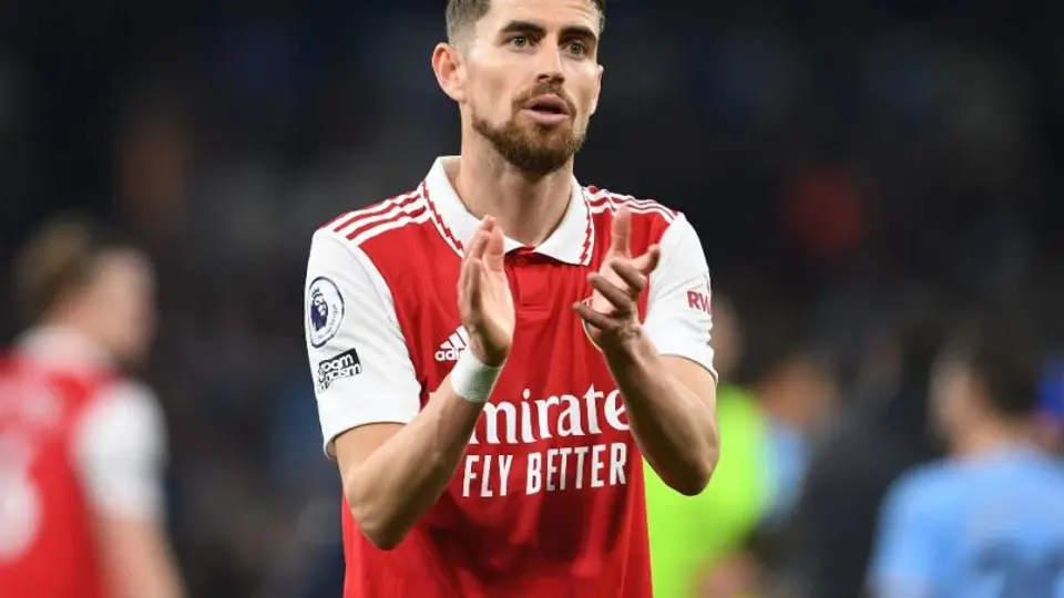 Jorginho, jugador del Arsenal, se comprometió a Catherine Harding