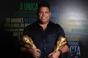 'Yo soy el verdadero'; Noel Gallagher contó cómo conoció Ronaldo Nazario en Ibiza