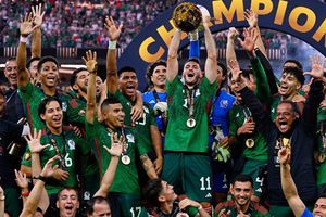 Mhoni Vidente vaticina que México o Argentina ganarán la Copa América