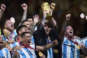 ¡Recuerdan el título! Lanzan playeras conmemorativas por el Mundial ganado por Argentina