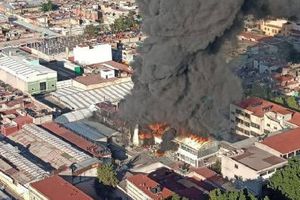 Incendio en Tepito quedó controlado por completo. ¿Qué sabemos al respecto?