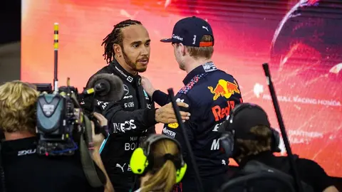 Expiloto de F1 aseguró ver a Hamilton o Alonso desafiando a Verstappen en Red Bull