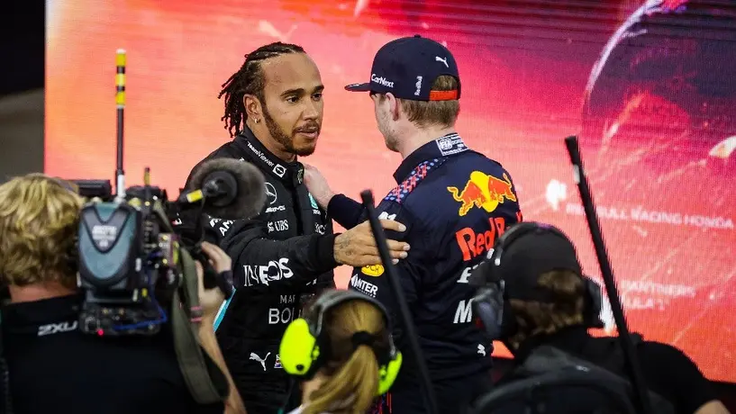 Expiloto de F1 aseguró ver a Hamilton o Alonso desafiando a Verstappen en Red Bull