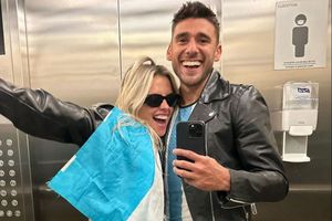 ¡Toto se nos casa! Eduardo Salvio propone matrimonio en plena Nochebuena y le dicen que sí