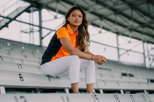 Bianca Bustamante, piloto de McLaren, dio 'like' a un comentario que señaló a Stroll como 'autista'