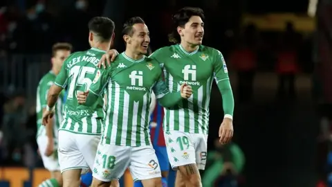 Isco tras la salida de Andrés Guardado: "Se va a notar mucho su pérdida"