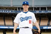 Yoshinobu Yamamoto es presentado como nuevo jugador de Los Angeles Dodgers