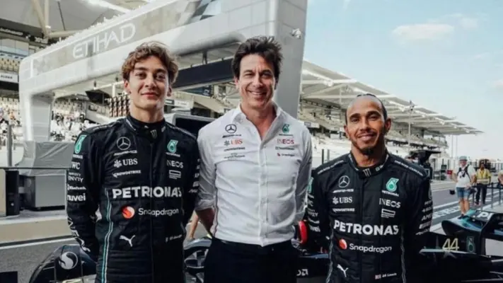 Toto Wolff renueva con Mercedes y lanza mensaje a Red Bull