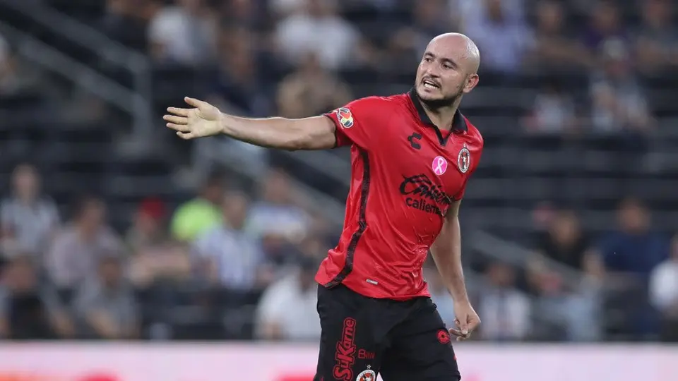 ¡Felizmente casado! Carlos González presume su boda en plena pretemporada con Xolos