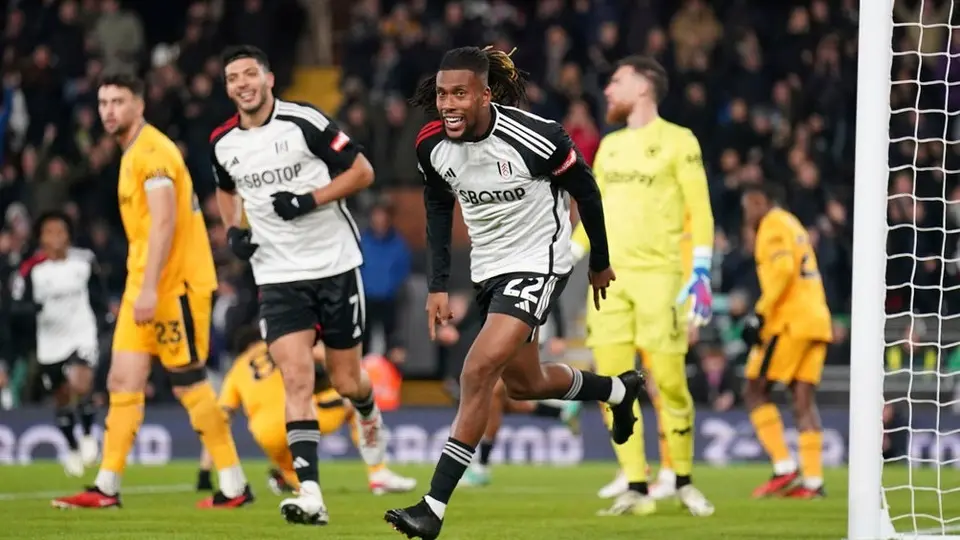 Premier League: Raúl Jiménez fue titular en la victoria de Fulham ante Wolverhampton
