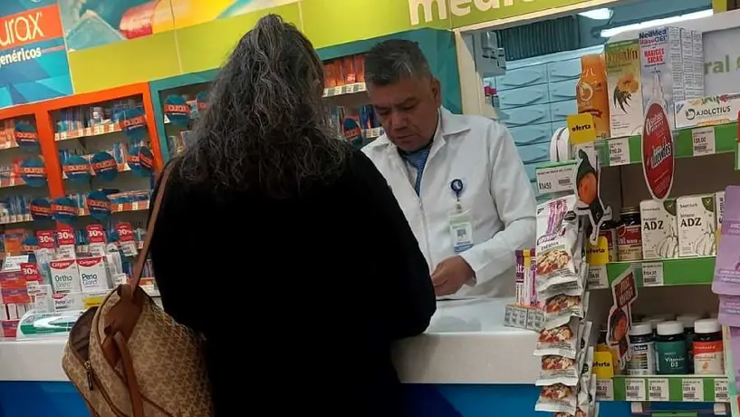 Confusión al buscar vacuna contra Covid-19 en farmacias
