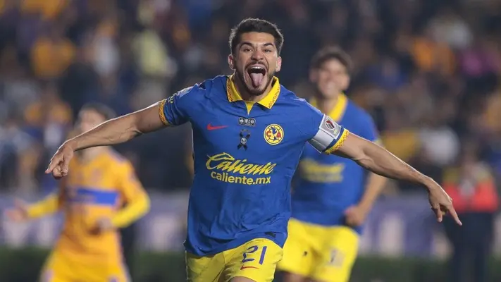 Santiago Baños sobre regreso de Chicharito a Chivas: "Hoy, Henry Martín es mejor"