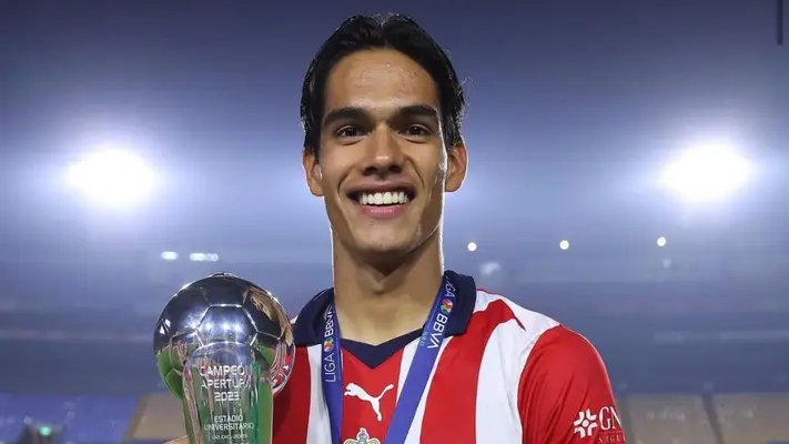Chivas vendió a Luis Puente a Pachuca como parte de la operación por José Castillo