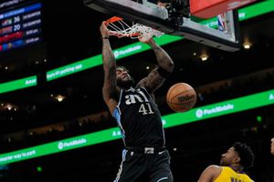 LeBron James y Los Angeles Lakers sufren derrota ante Atlanta Hawks