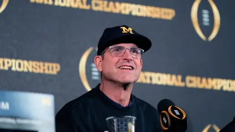 NFL: Jim Harbaugh es nuevo entrenador en jefe de Los Angeles Chargers