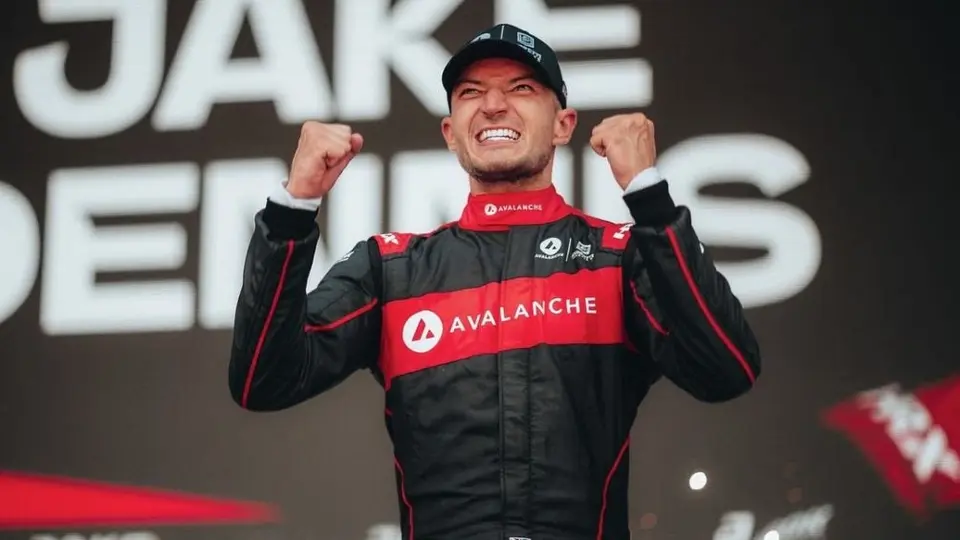 Jake Dennis, Campeón de Formula E: “Los fans son increíbles, es emocionante comenzar la temporada en México”
