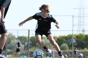 Sobrino de Luis Miguel, Pierre Alexander, promete jugar con Real Madrid en el Bernabéu