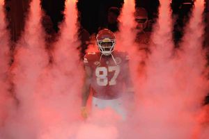 Travis Kelce no piensa en el retiro y aseguró que seguirá con los Chiefs en el 2024
