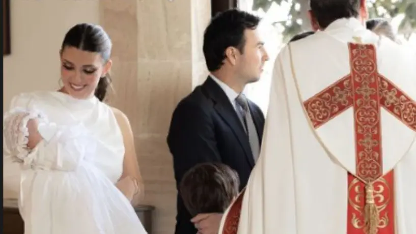 Sergio 'Checo' Pérez y su esposa, Carola Martínez, bautizaron a su cuarto hijo