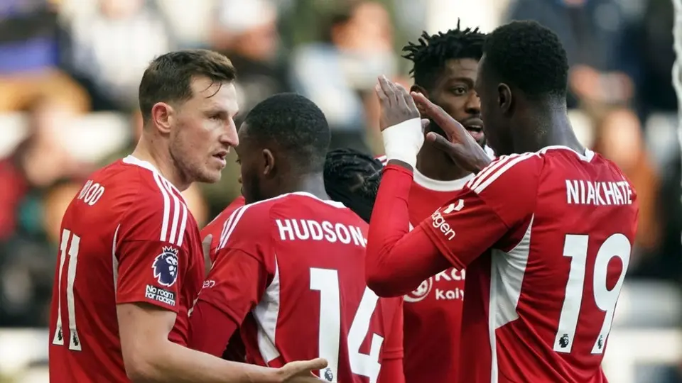 Boxing Day: Nottingham Forest se impone ante Newcastle con triplete de Chris Wood