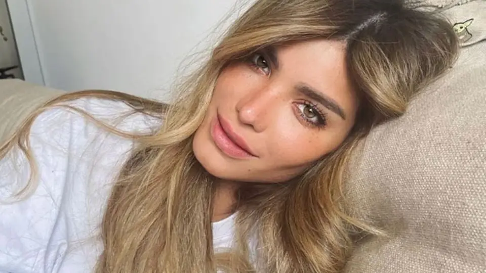 Aleska 'N', exnovia de Nicky Jam y Maluma, detenida por robo en el AICM