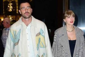 Travis Kelce revela que pasará el Día de Acción de Gracias sin Taylor Swift