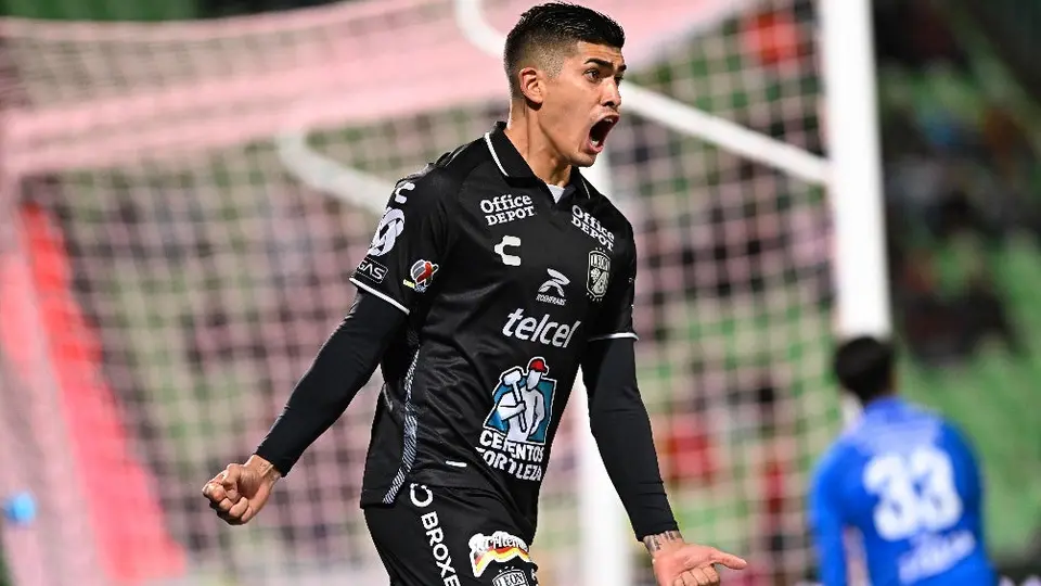 Adonis Frías previo a la Ida de los Cuartos ante América: 'Temor no hay, es un partido de futbol'