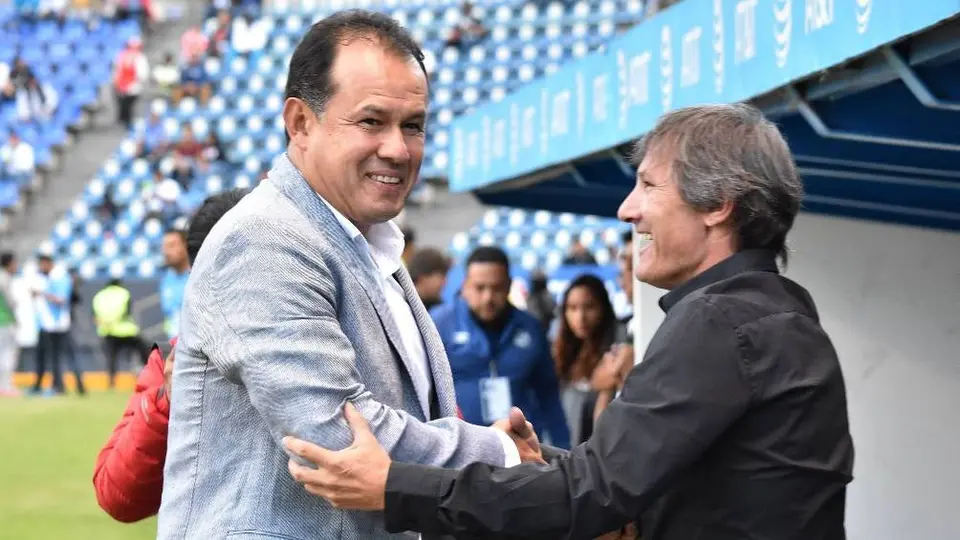 Juan Reynoso y Gabriel Caballero, los principales candidatos para dirigir a FC Juárez