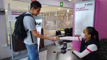 INE amplía plazo para personas que no concluyeron su trámite de credencial