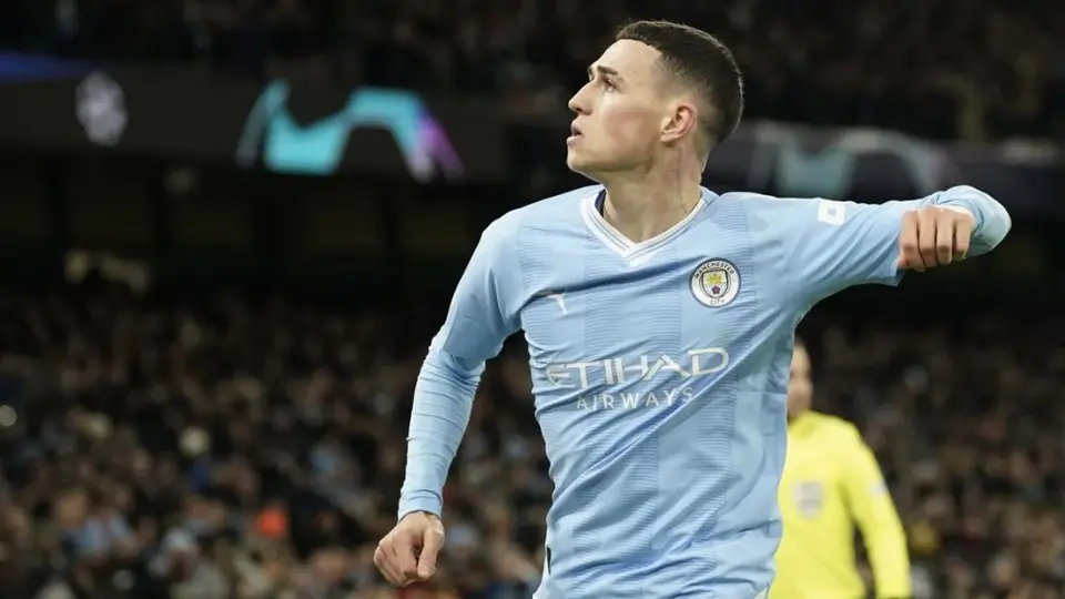 Manchester City, con actuación estelar de Phil Foden, remonta al Leipzig
