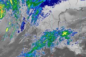 ¡No salgas sin el abrigo y paraguas! Reportan lluvias e intenso frío en algunos estados