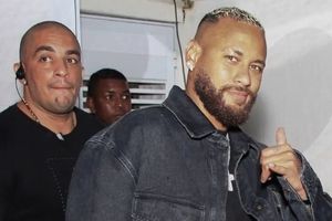 Neymar aparece con ‘ligero’ cambio físico en Brasil