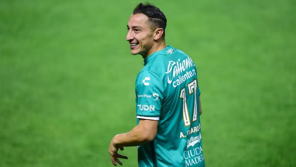 Andrés Guardado confesó el interés de Jesús Martínez: "Tenía 200 mensajes para que viniera"