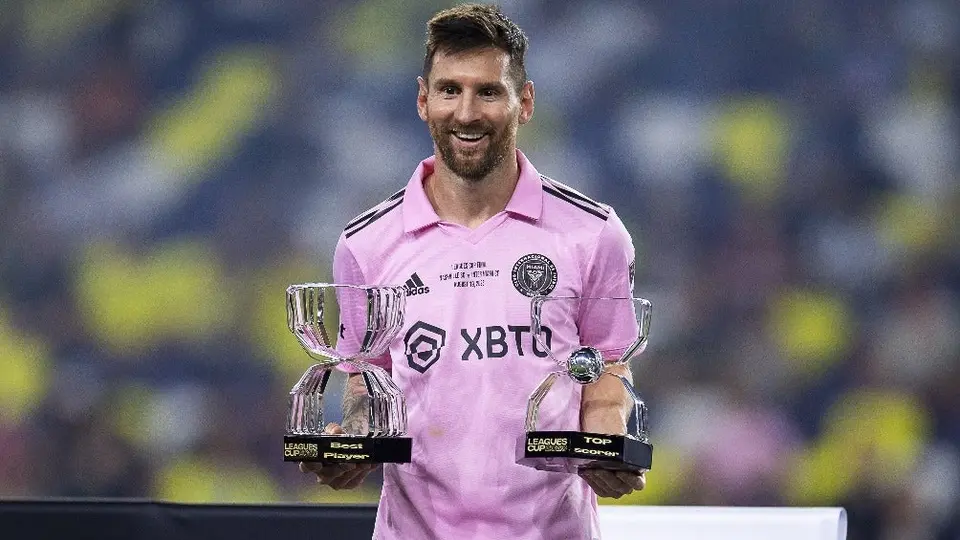 Lionel Messi y Lautaro Martínez quedaron en el Top 10 de mejores jugadores del mundo