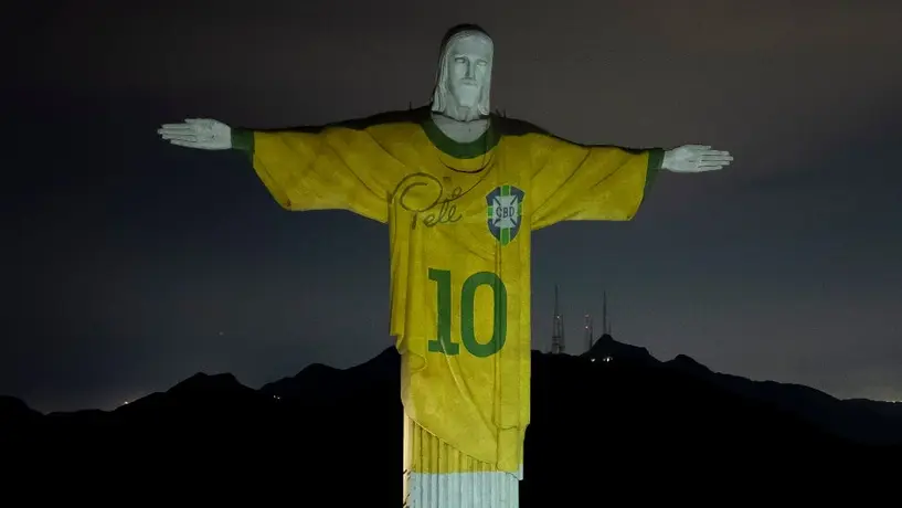 Santos homenajea a Pelé en su primer aniversario luctuoso