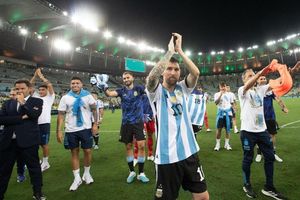 Ronald Koeman compara la mentalidad de Lionel Messi con la de Max Verstappen