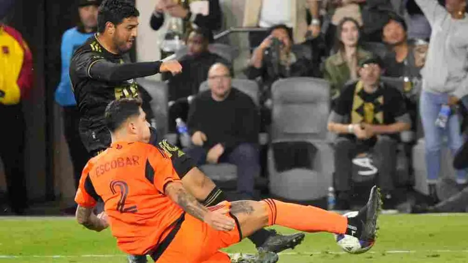 Carlos Vela sin futuro definido con LAFC: "Es un negocio. A veces no todo es como uno quiere"