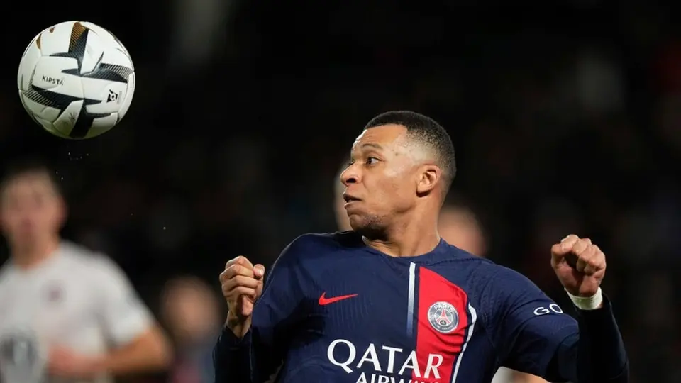 Mbappé buscará reunirse con Al-Khelaifi para decirle que no va a renovar con PSG, según reportes