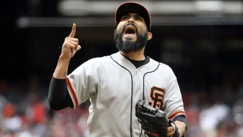 Sergio Romo, exrelevista de la MLB, será inducido a la pared de la Fama de los Giants