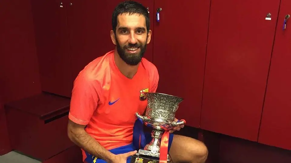 Arda Turan contó cómo perdió 13 millones de euros producto de una estafa