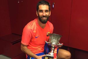 Arda Turan contó cómo perdió 13 millones de euros producto de una estafa