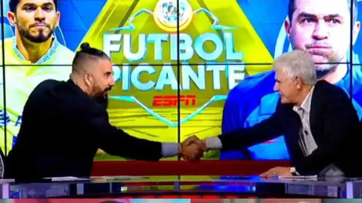 Tuca Ferretti y Álvaro Morales advierten a Alan Pulido: 'Mañana tienes tu respuesta'