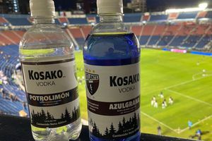 Atlante anota golazo con su vodka: el Kosako Azulgrana