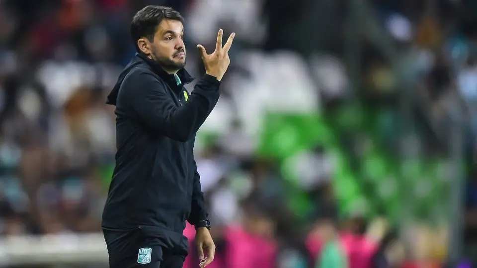 Nicolás Larcamón, 'hundido' tras eliminación de León en Mundial de Clubes: "Es un dolor grande"