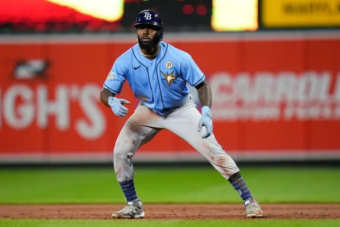 MLB: Randy Arozarena e Isaac Paredes tienen millonarias mejoras con los Rays